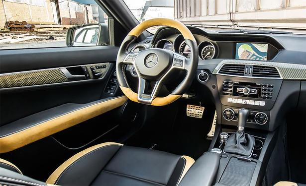 Loewenstein Mercedes C63 AMG