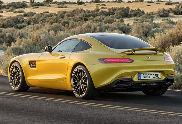 Mercedes AMG GT: Specs, Equipment