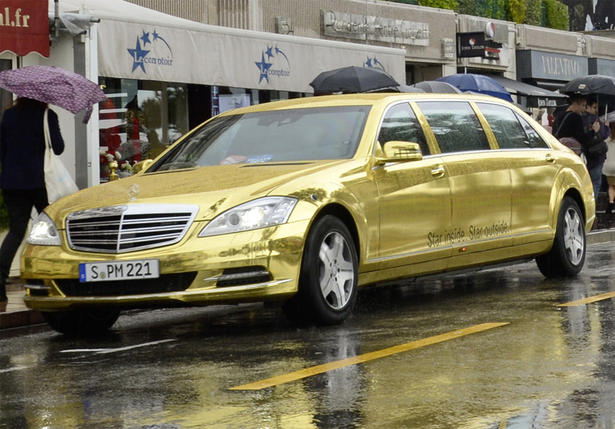 Mercedes Creates Golden AMG Fleet