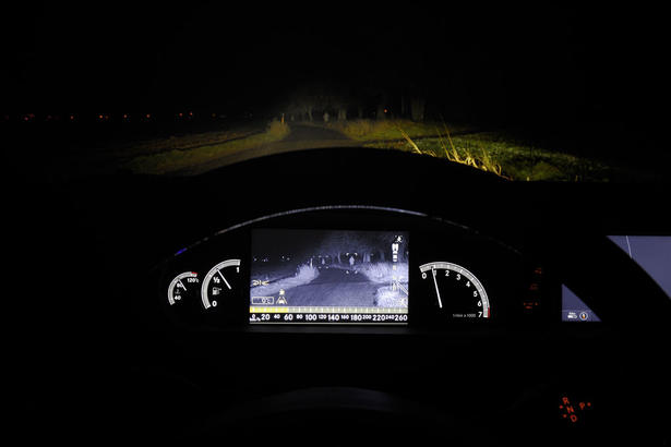 Mercedes Active Night View Assist Plus