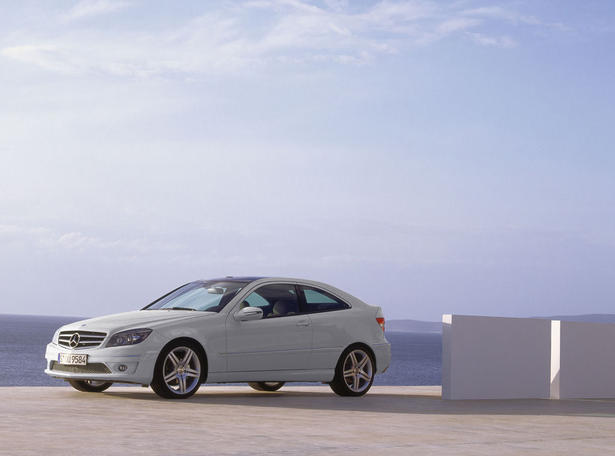 Mercedes CLC and 2009 SL Facelift UK Debut