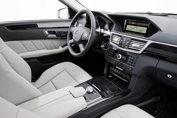Mercedes E Class L