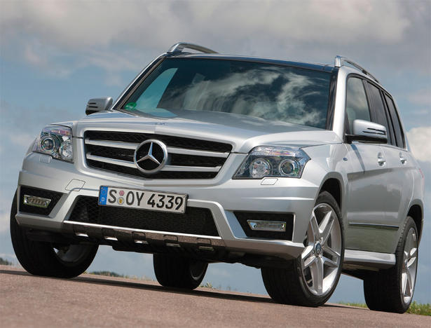 Mercedes GLK 220 CDI and GLK 250 CDI 4MATIC BlueEFFICIENCY