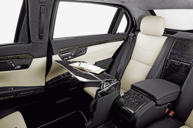 Mercedes S600 Pullman Guard