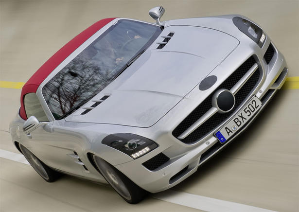 Video: Mercedes SLS Roadster Review by Jay Leno