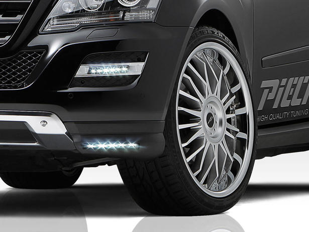 Piecha Mercedes ML