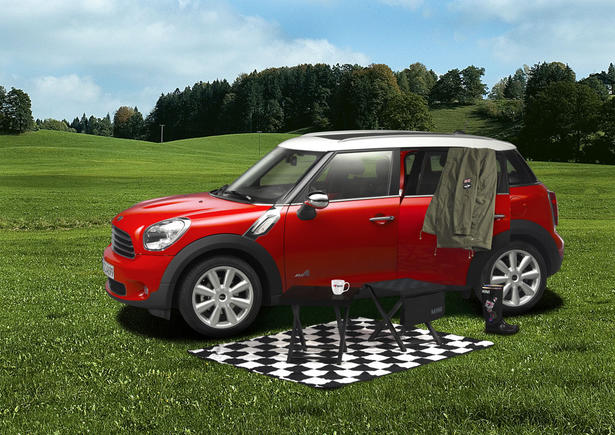 MINI Countryman Getaway Package