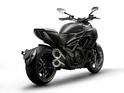 Ducati Diavel Carbon 17