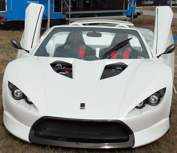 Clarion K1 Attack Roadster