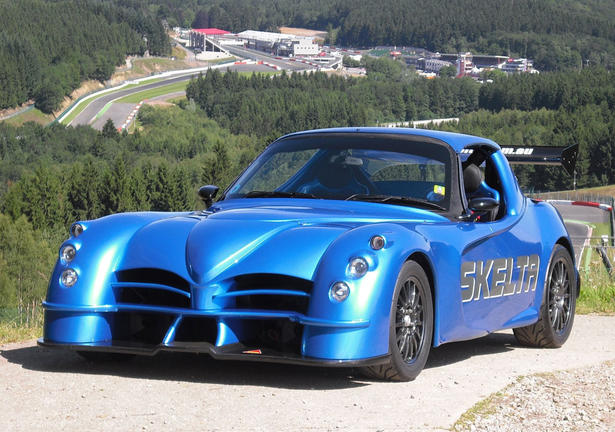 Skelta G Force race car