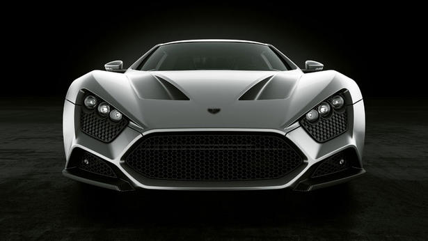Zenvo ST1 vs camels