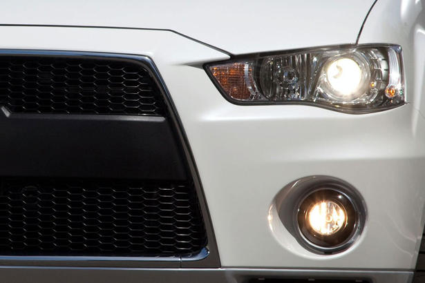 Mitsubishi Outlander GT Prototype teaser