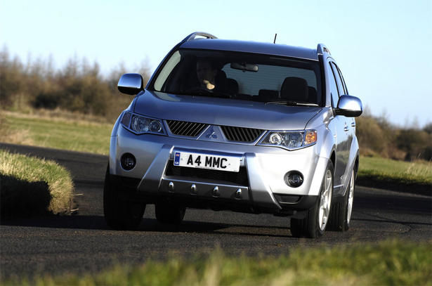 Mitsubishi Outlander gets Twin Clutch SST