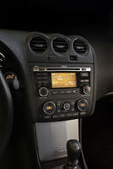 2010 Nissan Altima 13