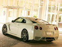 Branew Nissan GT R 2