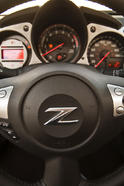 Nissan 370Z Roadster 9