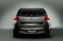Nissan Mixim 16