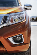 Nissan Navara NP300 13