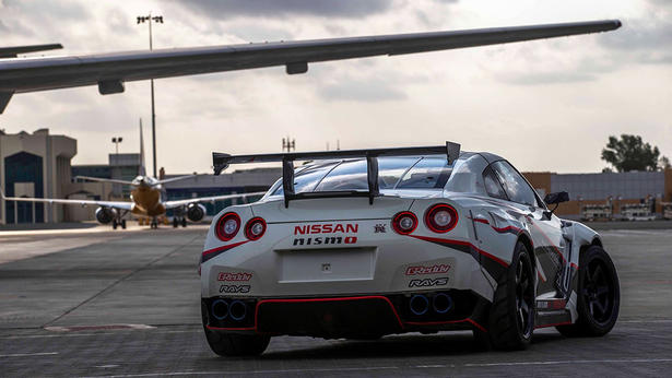 Nissan GT R Nismo Sets Fastest Drift World Record