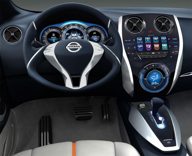Nissan Invitation Concept