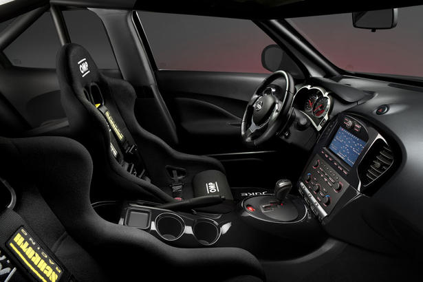 Nissan Juke R Unveiled