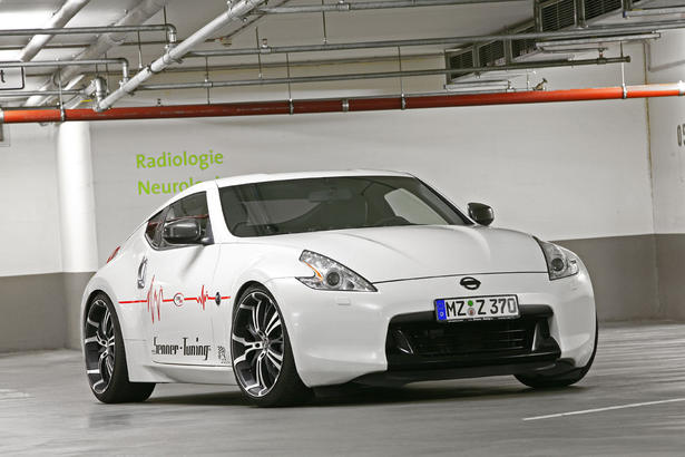 Senner Nissan 370Z Surfer