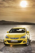 2012 Opel Astra GTC 19