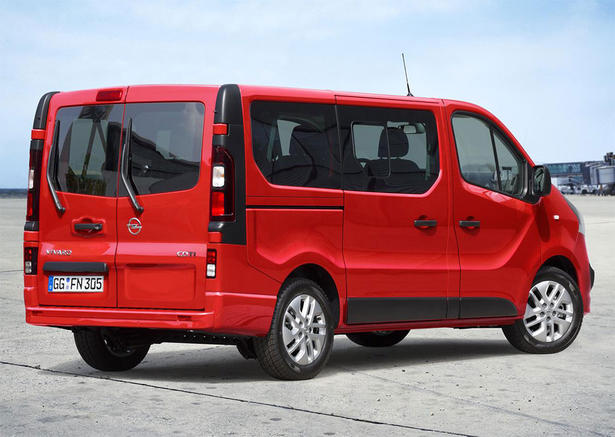 2015 Opel Vivaro Combi In One Mean Looking Van