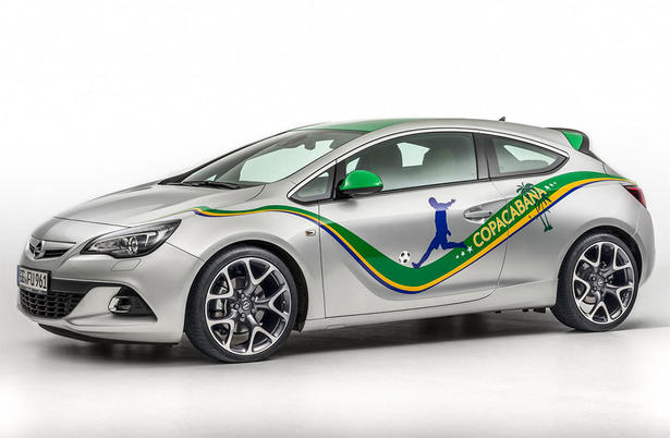 Opel Astra Copacabana Gets Real Grass Upholstery