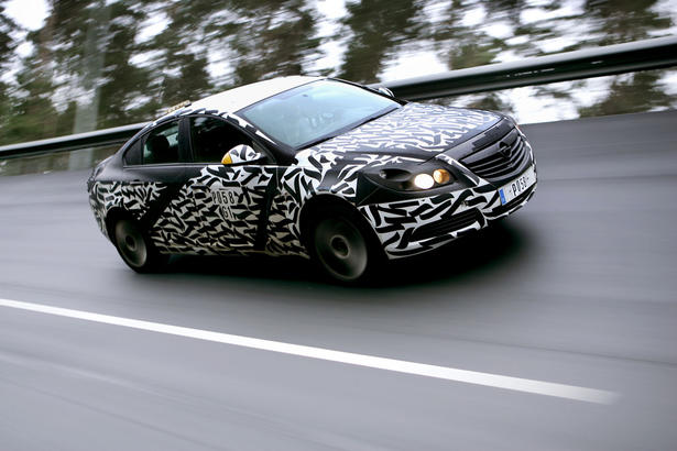 Opel Insignia Spy Photos