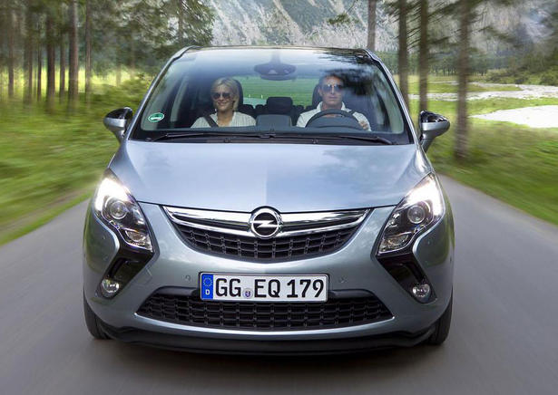 Opel Zafira Turbo