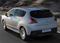 Peugeot 3008 Hybrid4 10