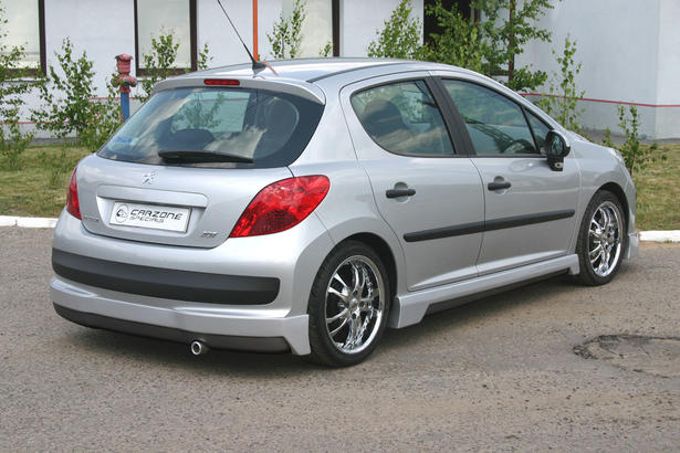 Carzone Peugeot 207 STREAM