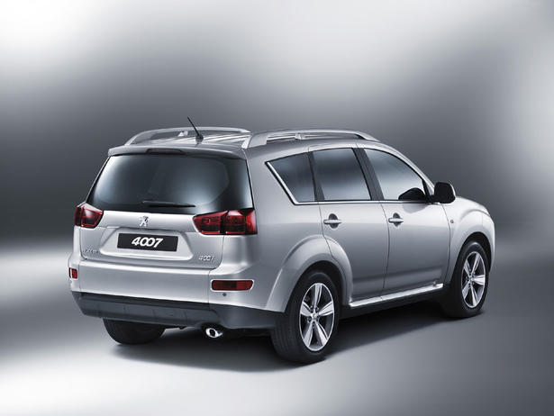 Peugeot 4007