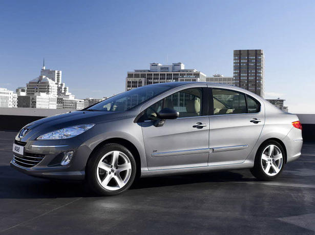 Peugeot 408