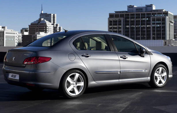 Peugeot 408