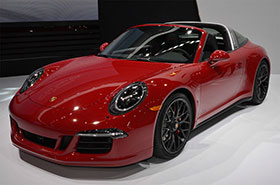 Porsche 911 Targa 4 GTS: Engine, Specs, Equipment Photos
