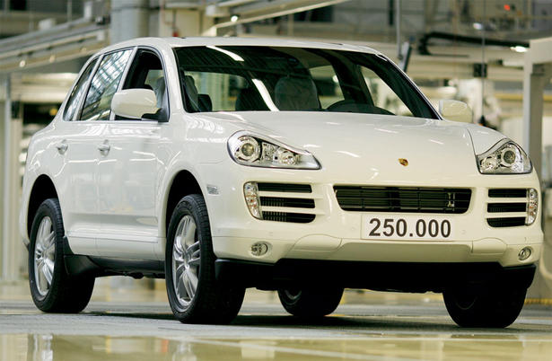 250,000th Porsche Cayenne
