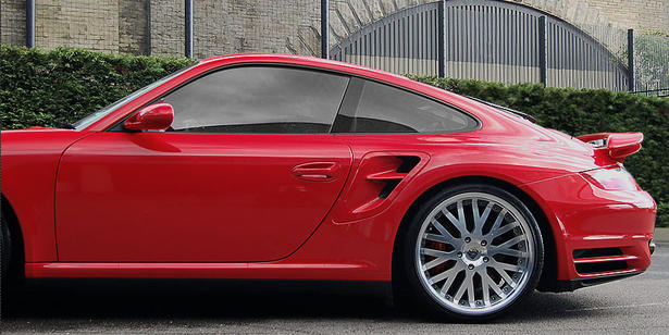 Kahn Porsche 911 Turbo