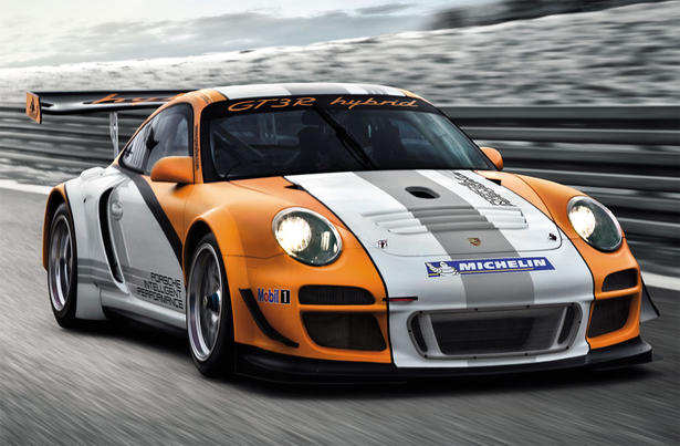 Porsche 911 GT3 R Hybrid video