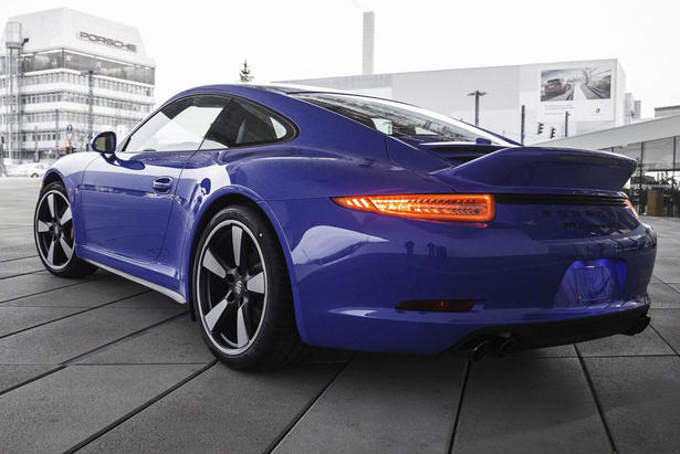 Porsche 911 GTS Club Coupe Price and Specs
