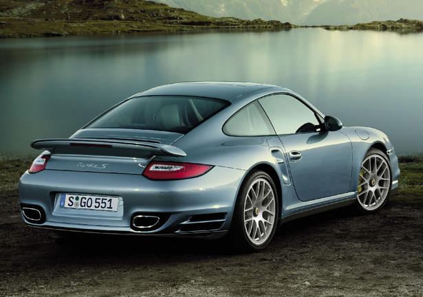 Porsche 911 Turbo S