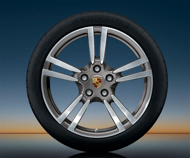 Porsche Panamera 911 Turbo wheels