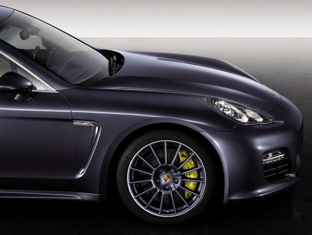 Porsche Panamera Personalization