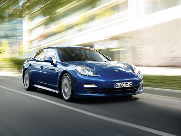 Porsche Panamera S Hybrid Review Video