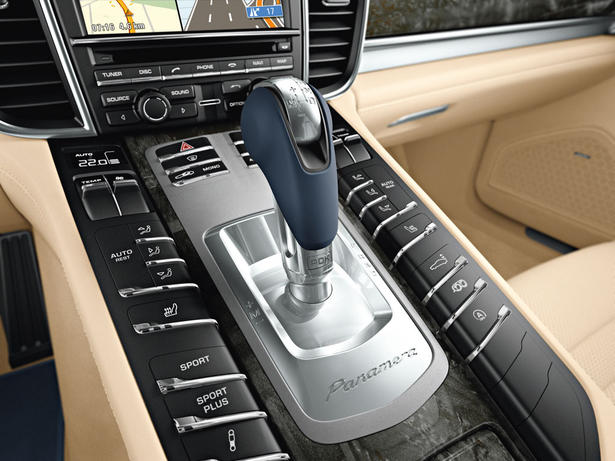 Porsche Panamera gets Start Stop