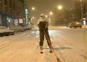 Video: public streets skiing