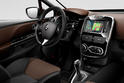 2013 Renault Clio 22