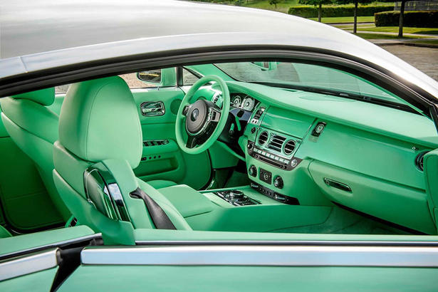 Rolls Royce Wraith in Lime Green