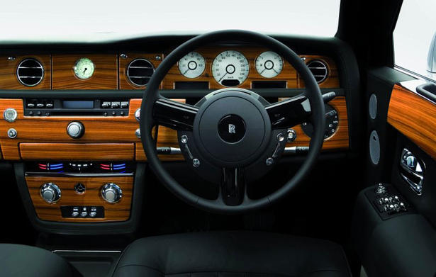 Rolls Royce Phantom Silver Edition